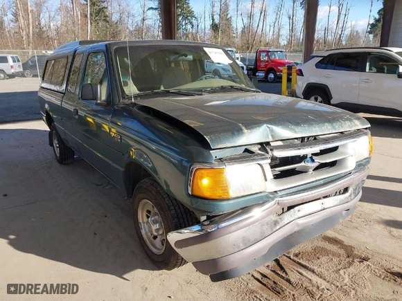 1997 Ford Ranger XL with VIN 1FTCR14A6VPB37129, listed as a IAAI auction lot 41745942 with 261,135 mi miles. Bid and sale history available at carsss.com. Image 1.