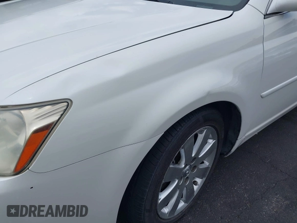 2007 Toyota Avalon XL with VIN 4T1BK36B97U252227, listed as a IAAI auction lot 42067958 with 245,781 mi miles. Bid and sale history available at carsss.com. Image 12.