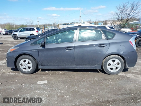 2011 Toyota Prius I with VIN JTDKN3DUXB5298300, listed as a IAAI auction lot 41988147 with 182,138 mi miles. Bid and sale history available at carsss.com. Image 14.