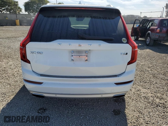 2020 Volvo XC90 Momentum with VIN YV4A221K1L1568151, listed as a Copart auction lot 74944304 with 41,233 mi miles and Salvage Title. Bid and sale history available at DreamBid. Image 6.