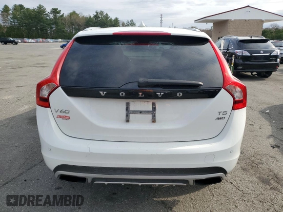 2016 Volvo V60 T5 z VIN YV4612HK2G1005209, wystawiony jako Copart lot #54022275 z przebiegiem 119 680 mil mil oraz Szkoda całkowita • Salvage title. Historia ofert i sprzedaży dostępna na DreamBid. Obrazek 6.