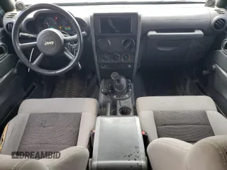 2008 Jeep Wrangler Unlimited X with VIN 1J4GA39108L559478, listed as a Copart auction lot 58937685 with 267,140 mi miles and Clean title. Bid and sale history available at DreamBid. Image 8.