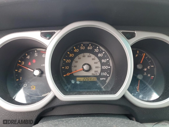 2005 Toyota 4Runner SR5 with VIN JTEZU14R350053191, listed as a Copart auction lot 49154085 with 226,414 mi miles and Salvage Title. Bid and sale history available at carsss.com. Image 9.