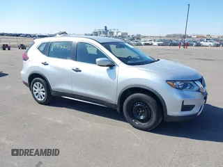 2019 Nissan Rogue SV with VIN KNMAT2MV0KP537250, listed as a IAAI auction lot 41850625 with 109,474 mi miles. Bid and sale history available at carsss.com. Image 1.