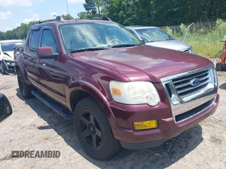 2008 Ford Explorer Sport Trac Limited z VIN 1FMEU53E98UA95155, wystawiony jako IAAI lot #42737245 z przebiegiem 207 343 mil mil oraz . Historia ofert i sprzedaży dostępna na DreamBid. Obrazek 1.