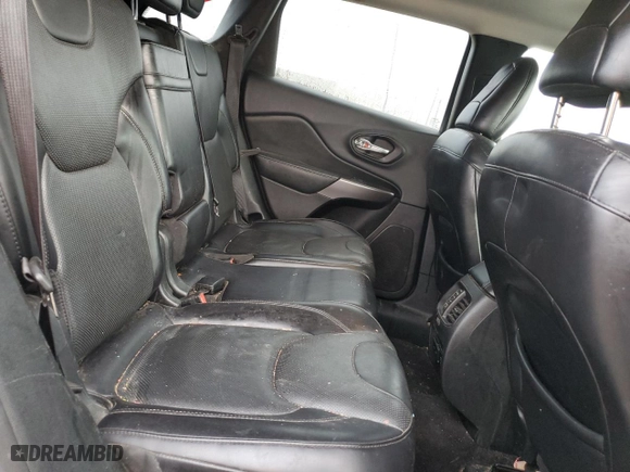 2019 Jeep Cherokee Limited with VIN 1C4PJMDN0KD174445, listed as a Copart auction lot 83302954 with 106,397 mi miles and Salvage Title. Bid and sale history available at carsss.com. Image 11.