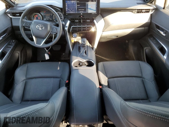 2022 Toyota Venza LE with VIN JTEAAAAH7NJ087615, listed as a Copart auction lot 73133404 with 26,552 mi miles and Salvage Title. Bid and sale history available at carsss.com. Image 8.