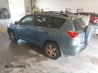 2007 Toyota RAV4 с VIN JTMBD33V676052181, выставлен на аукционе IAAI как лот 42521195 с пробегом 181 893 миль миль и . История ставок и продаж доступна на DreamBid. Изображение 3.