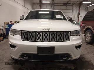 2017 Jeep Grand Cherokee Overland with VIN 1C4RJFCGXHC949212, listed as a IAAI auction lot 41506114 with 134,835 mi miles. Bid and sale history available at carsss.com. Image 12.