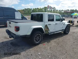 2021 Jeep Gladiator Overland z VIN 1C6HJTFG3ML584038, wystawiony jako IAAI lot #42634959 z przebiegiem 21 843 mil mil oraz . Historia ofert i sprzedaży dostępna na DreamBid. Obrazek 4.