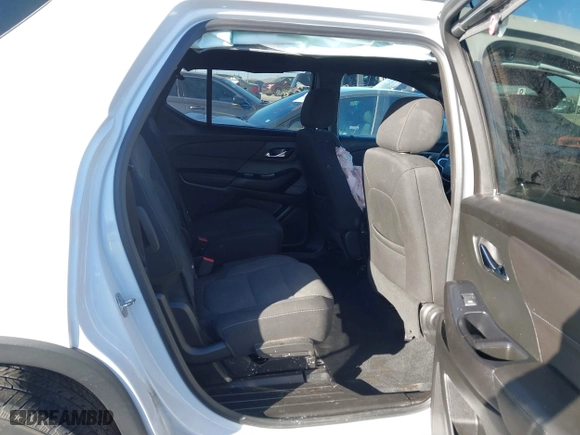 2022 Chevrolet Traverse LT Cloth with VIN 1GNERGKW9NJ159582, listed as a IAAI auction lot 41510198 with 38,074 mi miles. Bid and sale history available at carsss.com. Image 8.