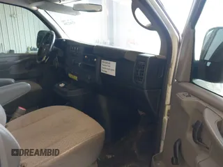 2012 Chevrolet Express Passenger LS с VIN 1GAZGZFG0C1187114, выставлен на аукционе IAAI как лот 42462288 с пробегом 293 657 миль миль и . История ставок и продаж доступна на DreamBid. Изображение 5.
