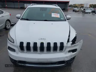 2014 Jeep Cherokee Limited with VIN 1C4PJLDS9EW225899, listed as a IAAI auction lot 41570392 with 226,226 mi miles. Bid and sale history available at carsss.com. Image 6.