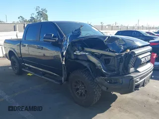 2017 Ram 1500 Rebel z VIN 1C6RR7YT1HS779243, wystawiony jako IAAI lot #41322677 z przebiegiem 120 750 mil mil oraz . Historia ofert i sprzedaży dostępna na DreamBid. Obrazek 1.