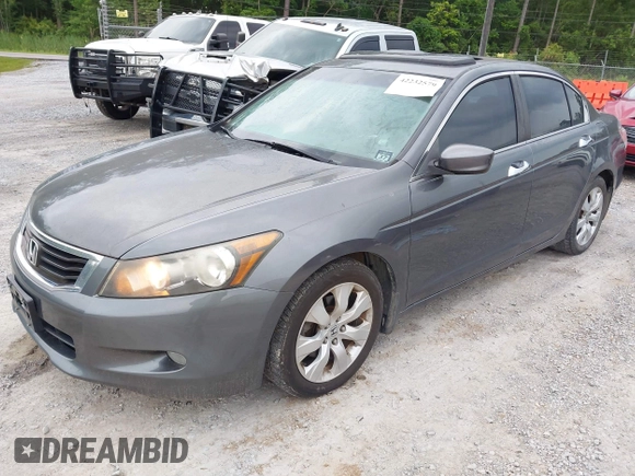 2010 Honda Accord EX-L z VIN 1HGCP3F83AA015323, wystawiony jako IAAI lot #42232579 z przebiegiem 182 695 mil mil oraz . Historia ofert i sprzedaży dostępna na DreamBid. Obrazek 2.