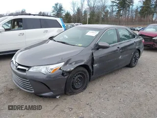 2016 Toyota Camry XLE with VIN 4T1BF1FK2GU127790, listed as a IAAI auction lot 41289837 with 151,636 mi miles and . Bid and sale history available at carsss.com. Image 16.