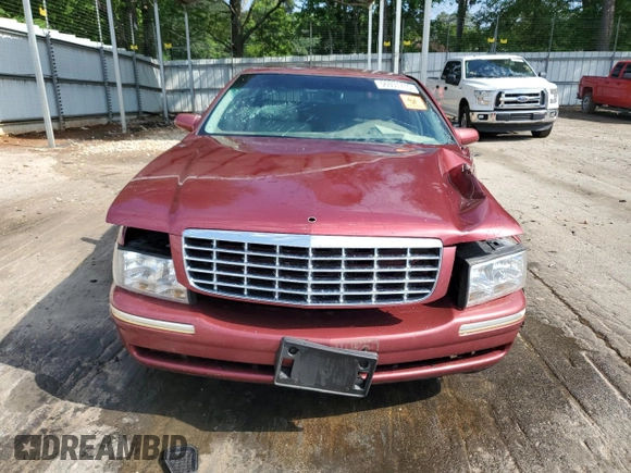 1999 Cadillac DeVille DHS z VIN 1G6KE54Y1XU727497, wystawiony jako Copart lot #56031715 z przebiegiem 76 245 mil mil oraz Szkoda całkowita • Salvage title. Historia ofert i sprzedaży dostępna na DreamBid. Obrazek 5.
