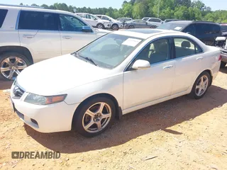 2005 Acura TSX with VIN JH4CL96885C015839, listed as a IAAI auction lot 42121969 with 251,529 mi miles. Bid and sale history available at carsss.com. Image 2.