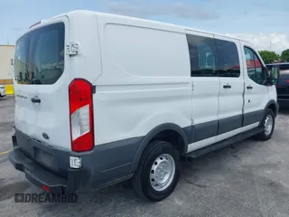 2015 Ford Transit Cargo with VIN 1FTNR1ZM4FKA33913, listed as a IAAI auction lot 42368442 with 91,608 mi miles and . Bid and sale history available at DreamBid. Image 4.
