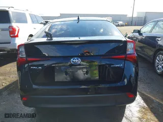 2020 Toyota Prius L Eco with VIN JTDKARFU7L3119834, listed as a IAAI auction lot 41653177 with 140,964 mi miles. Bid and sale history available at carsss.com. Image 16.