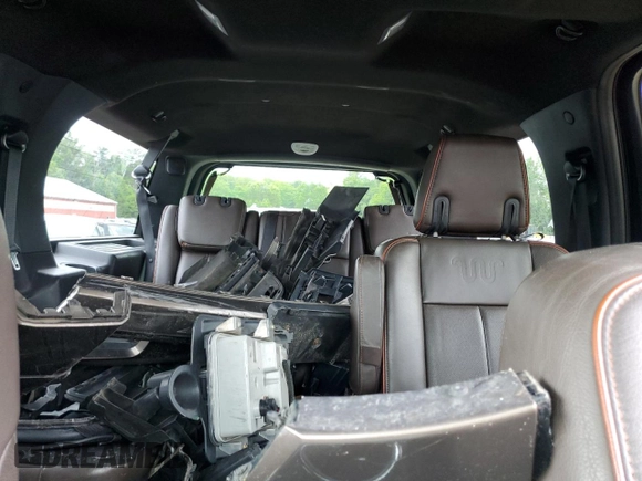 2016 Ford Expedition Max XLT с VIN 1FMJK1JT7GEF10786, выставлен на аукционе Copart как лот 58375975 с пробегом 118 169 миль миль и Списание • Salvage title. История ставок и продаж доступна на DreamBid. Изображение 10.