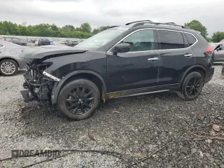 2017 Nissan Rogue SV with VIN 5N1AT2MV2HC822169, listed as a Copart auction lot 61728535 with 40,550 mi miles and Salvage title. Bid and sale history available at DreamBid. Image 1.