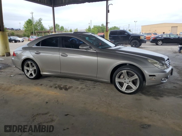 2006 Mercedes-Benz CLS-Class with VIN WDDDJ75X46A049952, listed as a Copart auction lot 69833244 with 217,882 mi miles and Salvage Title. Bid and sale history available at carsss.com. Image 4.