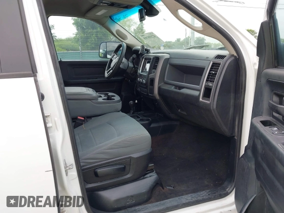 2014 Ram 2500 Tradesman with VIN 3C6UR5CLXEG253721, listed as a IAAI auction lot 42159395 with 157,904 mi miles and . Bid and sale history available at DreamBid. Image 5.