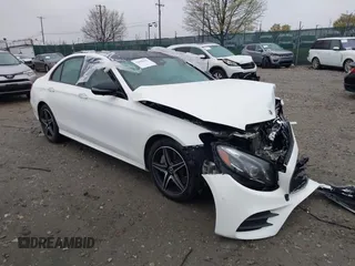 2018 Mercedes-Benz E-Class E 300 with VIN WDDZF4KB0JA380163, listed as a IAAI auction lot 42000543 with 75,314 mi miles. Bid and sale history available at carsss.com. Image 1.