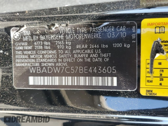 2011 BMW 3 Series 328i z VIN WBADW7C57BE443605, wystawiony jako Copart lot #52906565 z przebiegiem 48 968 mil mil oraz Szkoda całkowita • Salvage title. Historia ofert i sprzedaży dostępna na DreamBid. Obrazek 12.