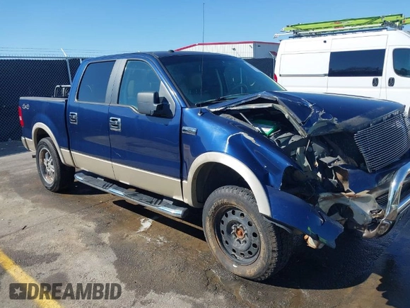 2007 Ford F-150 XLT with VIN 1FTPW14V17FA79940, listed as a IAAI auction lot 41879082 with 228,503 mi miles. Bid and sale history available at carsss.com. Image 1.