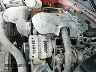 2006 Chevrolet Silverado 1500 LT3 z VIN 1GCEK19B56Z208003, wystawiony jako IAAI lot #42272389 z przebiegiem 265 683 mil mil oraz . Historia ofert i sprzedaży dostępna na DreamBid. Obrazek 19.