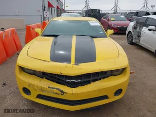 2013 Chevrolet Camaro LS with VIN 2G1FA1E36D9239153, listed as a IAAI auction lot 41608446 with NaN miles. Bid and sale history available at carsss.com. Image 12.