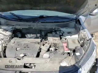 2021 Mitsubishi Outlander SE z VIN JA4APVAU6MU015707, wystawiony jako Copart lot #70629955 z przebiegiem 82 902 mil mil oraz Nie do naprawy • Non repairable. Historia ofert i sprzedaży dostępna na DreamBid. Obrazek 16.