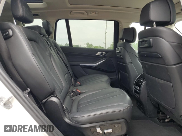 2022 BMW X7 xDrive40i z VIN 5UXCW2C00N9K29220, wystawiony jako Copart lot #59140955 z przebiegiem 56 877 mil mil oraz Szkoda całkowita • Salvage title. Historia ofert i sprzedaży dostępna na DreamBid. Obrazek 11.