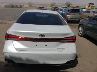 2020 Toyota Avalon Limited z VIN 4T1DZ1FB4LU047174, wystawiony jako Copart lot #51540945 z przebiegiem 62 926 mil mil oraz Szkoda całkowita • Salvage title. Historia ofert i sprzedaży dostępna na DreamBid. Obrazek 6.