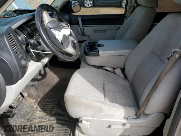 2010 Chevrolet Silverado 1500 LT with VIN 3GCRCSEAXAG151694, listed as a Copart auction lot 47963405 with Not Provided miles and Salvage Title. Bid and sale history available at DreamBid. Image 7.