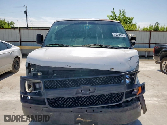 2007 Chevrolet Express Cargo z VIN 1GCFG15X871251452, wystawiony jako Copart lot #60542685 z przebiegiem 278 825 mil mil oraz Szkoda całkowita • Salvage title. Historia ofert i sprzedaży dostępna na DreamBid. Obrazek 5.