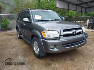 2006 Toyota Sequoia Limited with VIN 5TDZT38A36S268141, listed as a IAAI auction lot 41935258 with 272,352 mi miles and . Bid and sale history available at DreamBid. Image 1.