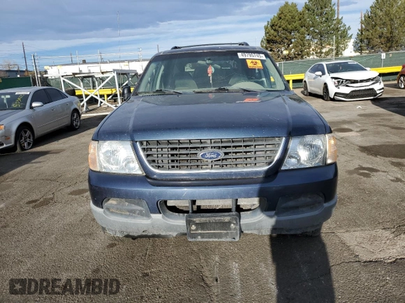 2002 Ford Explorer XLT z VIN 1FMDU73E62ZB46631, wystawiony jako Copart lot #49795745 z przebiegiem 177 518 mil mil oraz Czysty tytuł • Clean title. Historia ofert i sprzedaży dostępna na DreamBid. Obrazek 5.