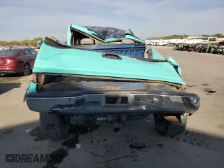 1999 GMC New Sierra 1500 SLE with VIN 2GTEK19T4X1544857, listed as a Copart auction lot 75960104 with 0 mi miles and Salvage Title. Bid and sale history available at carsss.com. Image 6.