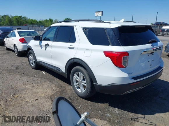 2020 Ford Explorer XLT z VIN 1FMSK7DH2LGA40180, wystawiony jako IAAI lot #42033405 z przebiegiem 89 092 mil mil oraz . Historia ofert i sprzedaży dostępna na DreamBid. Obrazek 3.