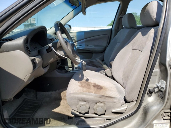 2005 Nissan Sentra S z VIN 3N1CB51D35L548576, wystawiony jako Copart lot #57654175 z przebiegiem 146 193 mil mil oraz Szkoda całkowita • Salvage title. Historia ofert i sprzedaży dostępna na DreamBid. Obrazek 7.