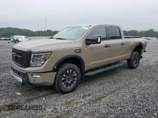 2021 Nissan Titan SV z VIN 1N6AA1FB5MN529904, wystawiony jako Copart lot #72042634 z przebiegiem 29 023 mil mil oraz Szkoda całkowita • Salvage title. Historia ofert i sprzedaży dostępna na DreamBid. Obrazek 1.