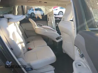 2023 Volvo XC90 Plus Bright Theme with VIN YV4H60CN1P1967680, listed as a IAAI auction lot 41297577 with Not provided miles and . Bid and sale history available at DreamBid. Image 8.
