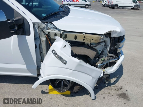 2020 Ford F-150 XL z VIN 1FTFW1E49LKE65329, wystawiony jako IAAI lot #42436835 z przebiegiem 53 581 mil mil oraz . Historia ofert i sprzedaży dostępna na DreamBid. Obrazek 6.