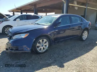 2013 Chrysler 200 LX with VIN 1C3CCBABXDN762149, listed as a Copart auction lot 49222205 with 119,138 mi miles and Salvage Title. Bid and sale history available at carsss.com. Image 1.