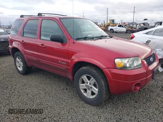 2006 Ford Escape Hybrid with VIN 1FMCU95H36KD11905, listed as a IAAI auction lot 41614799 with 144,609 mi miles. Bid and sale history available at carsss.com. Image 1.