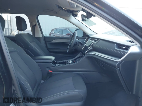 2023 Jeep Grand Cherokee Laredo с VIN 1C4RJHAG9PC598984, выставлен на аукционе IAAI как лот 40651846 с пробегом 23 154 миль миль и . История ставок и продаж доступна на DreamBid. Изображение 5.