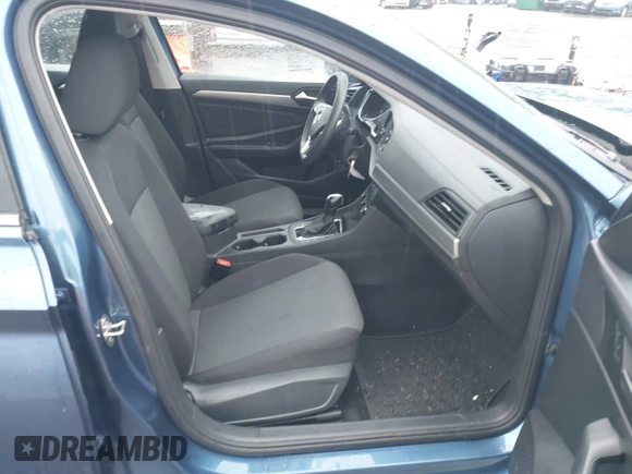2021 Volkswagen Jetta S with VIN 3VWC57BU9MM054792, listed as a IAAI auction lot 42244993 with 12,494 mi miles and . Bid and sale history available at DreamBid. Image 5.